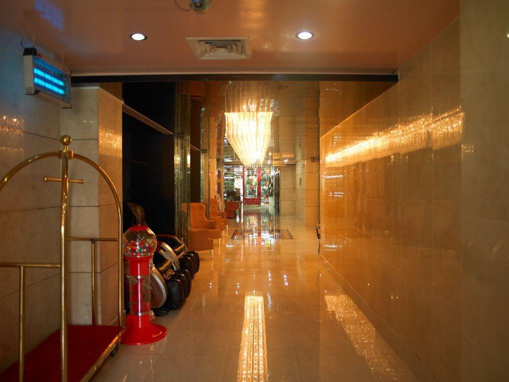 Phoenicia Grand Hotel Dubai Eksteriør billede