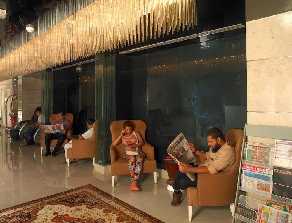 Phoenicia Grand Hotel Dubai Eksteriør billede